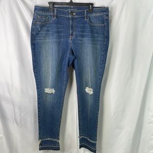 Stretch distressed skinny jeans!  Good color comfy!